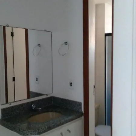 Apartamento Em Edificio De Frente Para O Mar Na Praia Do Morro Guarapari Exterior photo