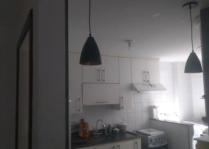 Apartamento Em Edificio De Frente Para O Mar Na Praia Do Morro Guarapari